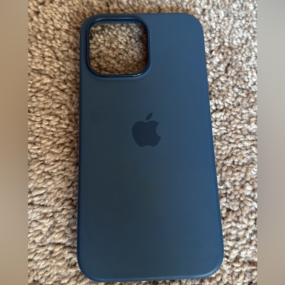 Apple iPhone 14 Pro Max Case